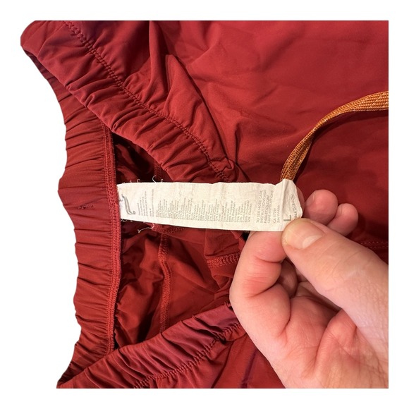 Fabletics Men's Athletic Shorts Red Drawstring Zip Pocket Gym Workout Size L - Picture 10 of 13